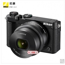 尼康（Nikon）J5 微单相机 尼克尔 VR防抖 J5+1 10-30mm f/3.5-5.6 PD镜头 黑色（可更换镜头 4K视频录制）